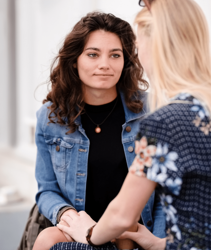 10 Strategies for Encouraging a Loved One to Stay in Therapy