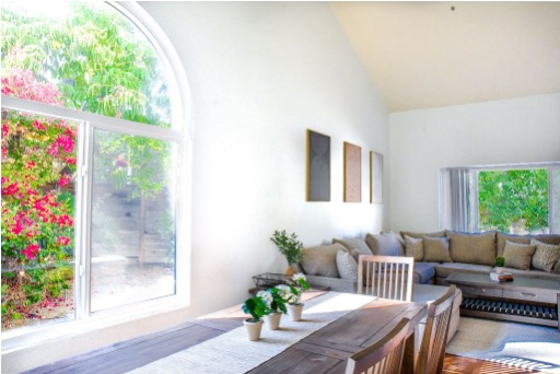 Mission Connection Healthcare outpatient facility where adults receive trauma-informed therapy and mental health support. 
