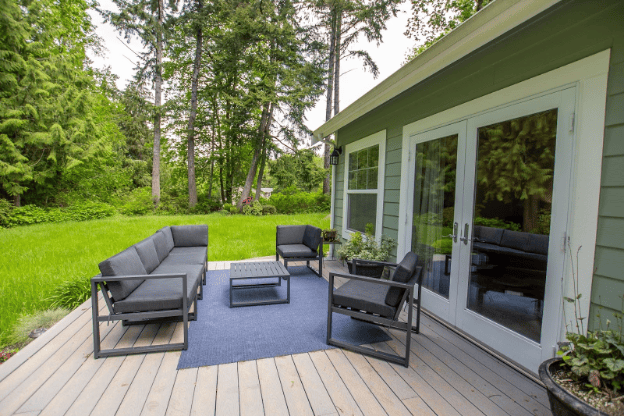 One of Mission Connection Healthcare facilities with an outdoor patio area.