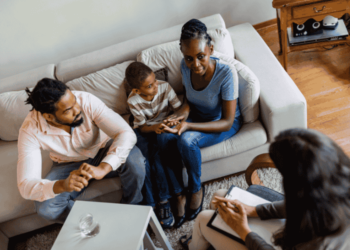 Family therapy session treating interpersonal difficulties