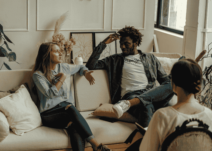 Couple in therapy session after overcoming the mental health access gap