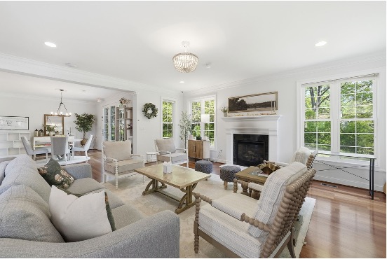 Comfortable living room in Mission Connection’s Lewinsville facility 