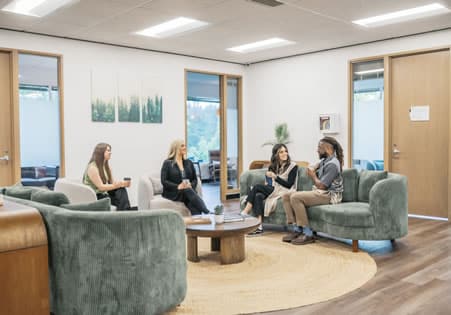 mission-connection-bellevue-wa-offices-evergreen (5)